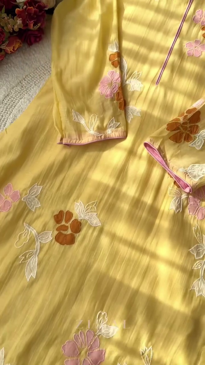 Women Floral Embroidered Cotton Kurta with Trousers & Dupatta - Image 7