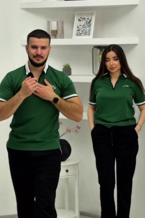 Men Green Solid Polo Collar T-shirt