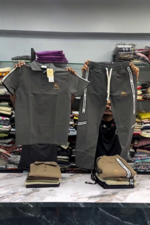 Men Solid Polo Collar Cotton T-shirt