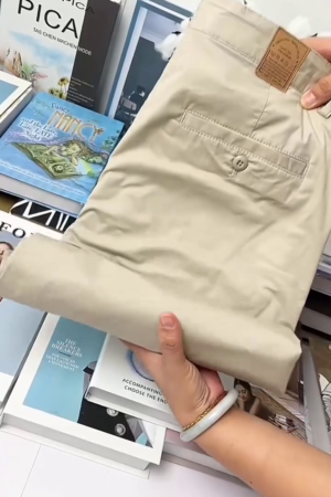 Men’s Beige Slim-Fit Cotton Chino Pants