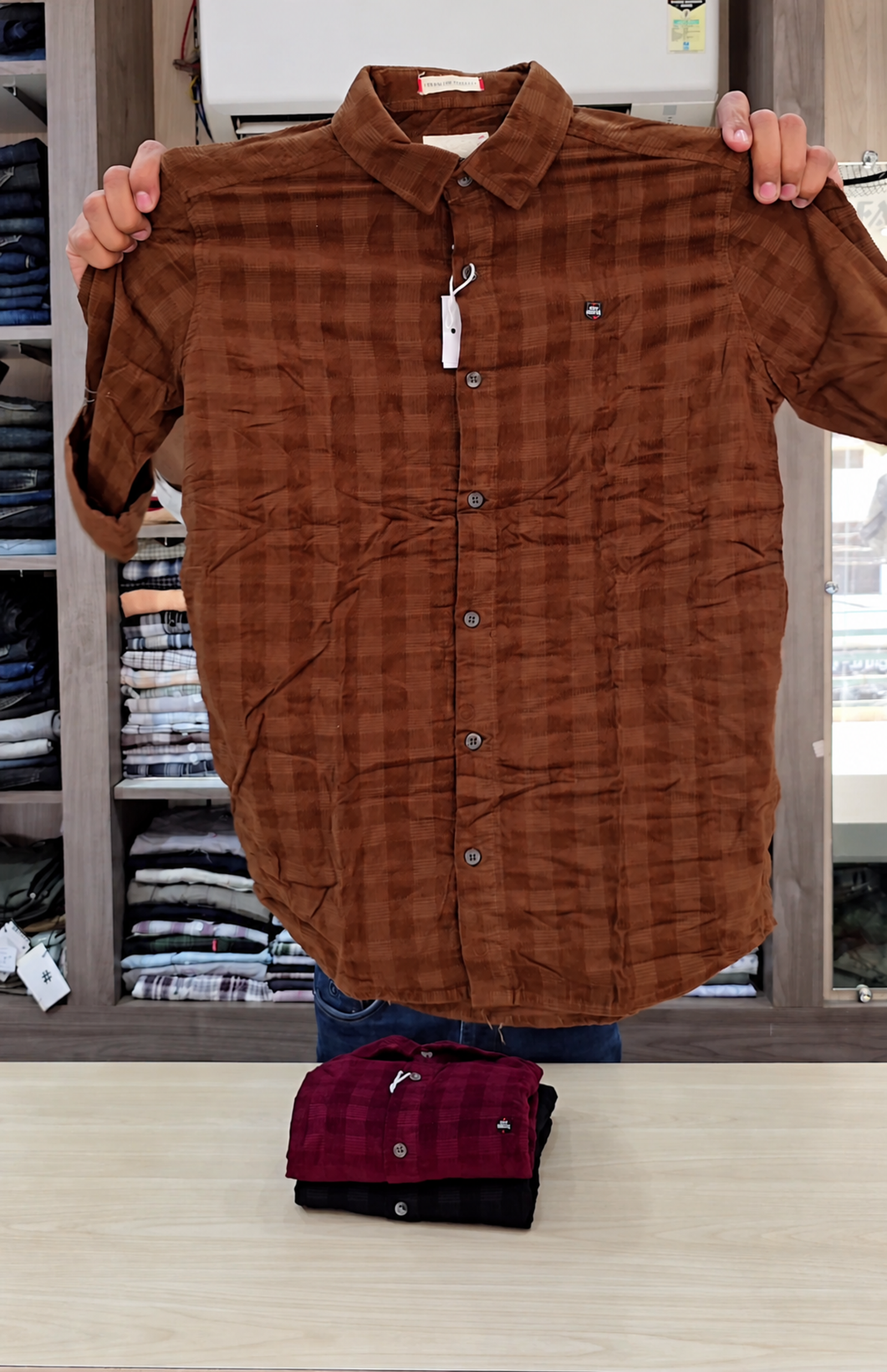 Men Spread Collar Tartan Checked Cotton Slim Fit Casual Shirt